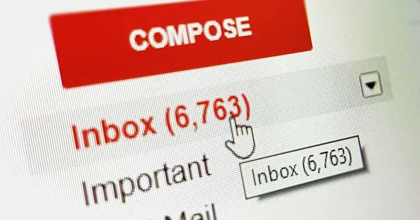 Cómo responder y reenviar un correo